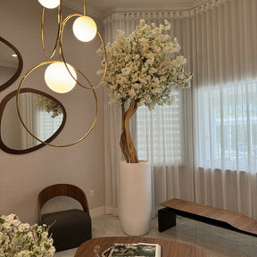 Mattbeige St. Tropez Vase mit weißem Kirschblütenbaum